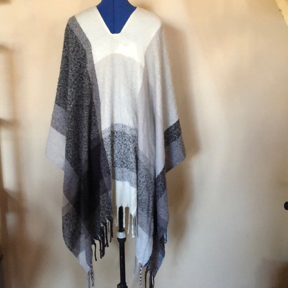 Max Edition Jackets & Blazers - 100 % Acrylic Wrap